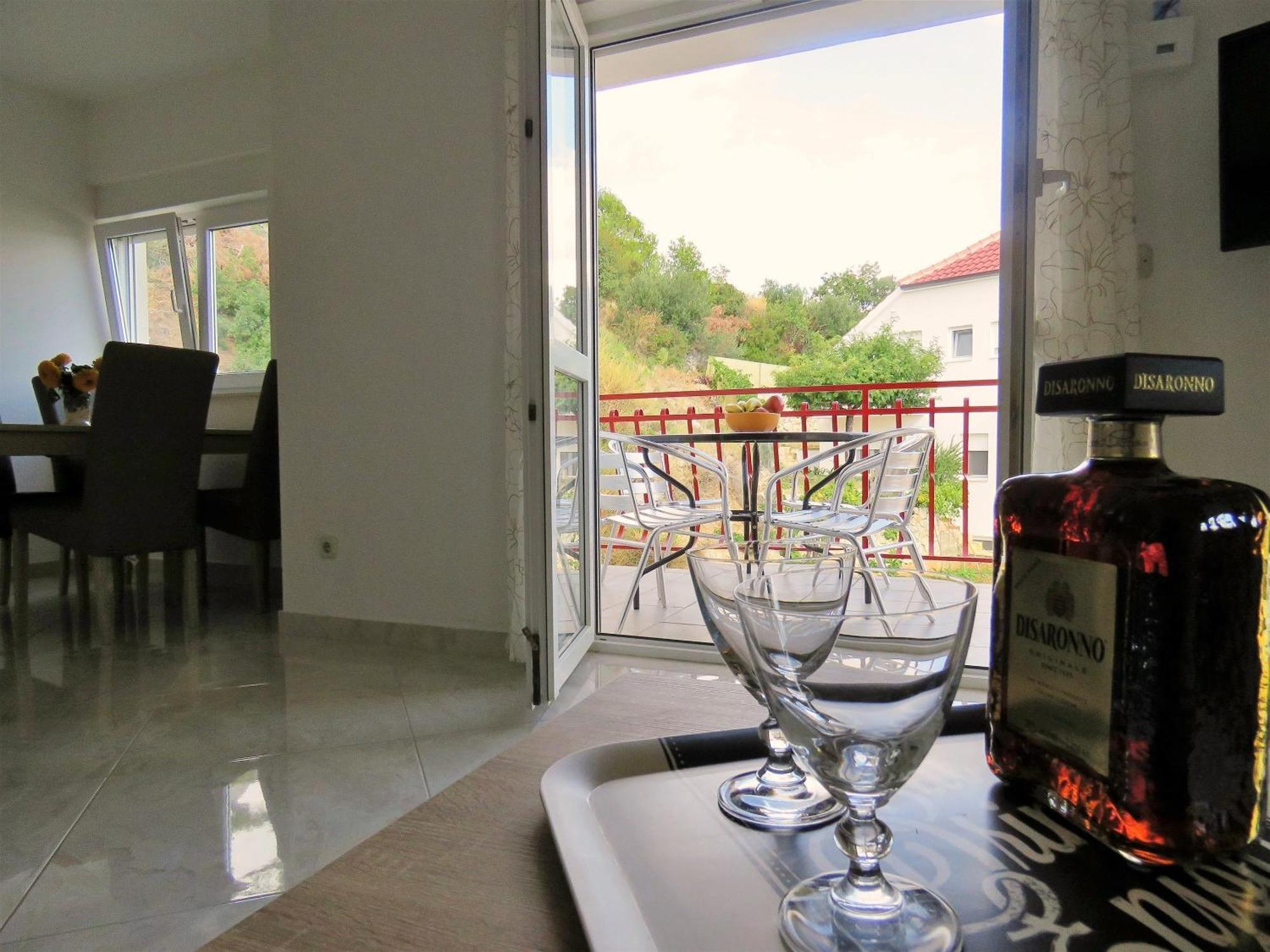 Apartments Zvone Omis Room photo