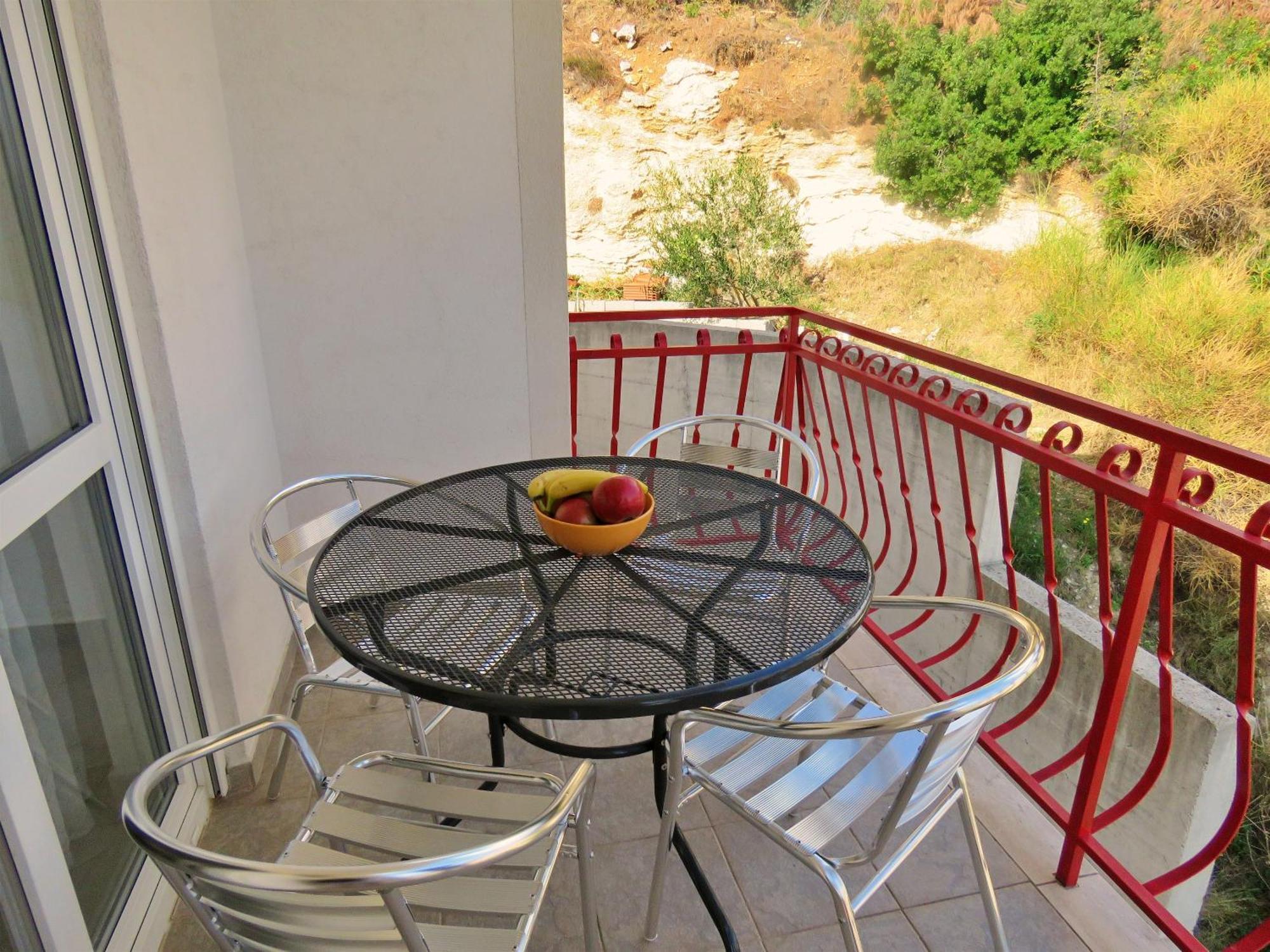 Apartments Zvone Omis Room photo
