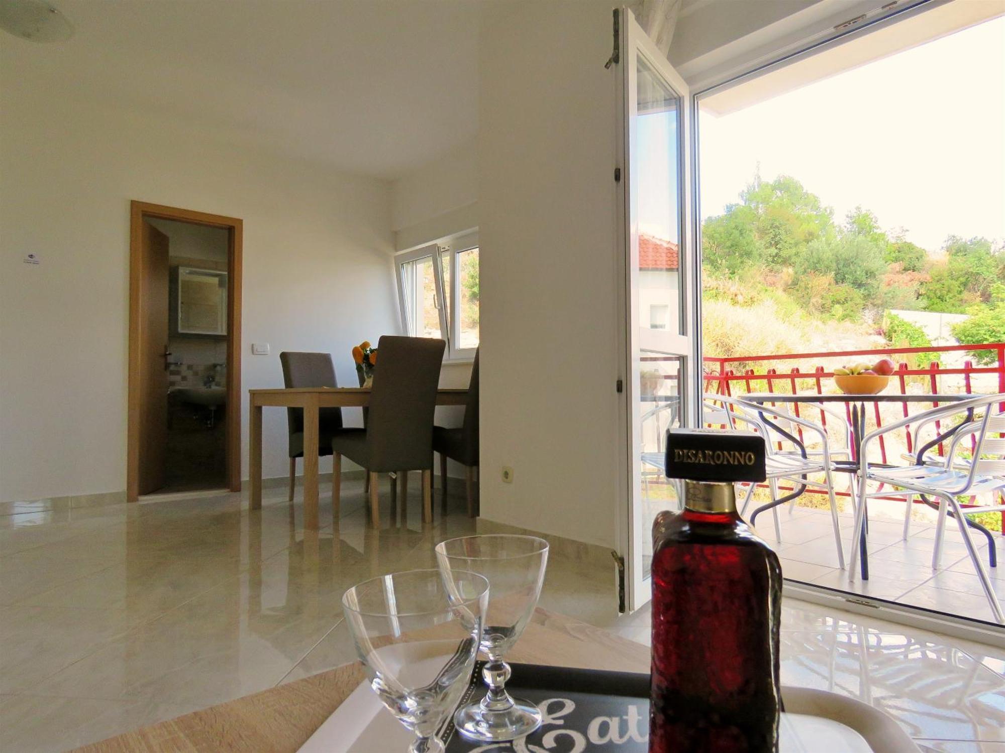 Apartments Zvone Omis Room photo